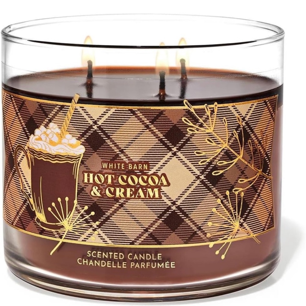 Bath & Body Works 3 Wick Candle- Hot Cocoa and Cream